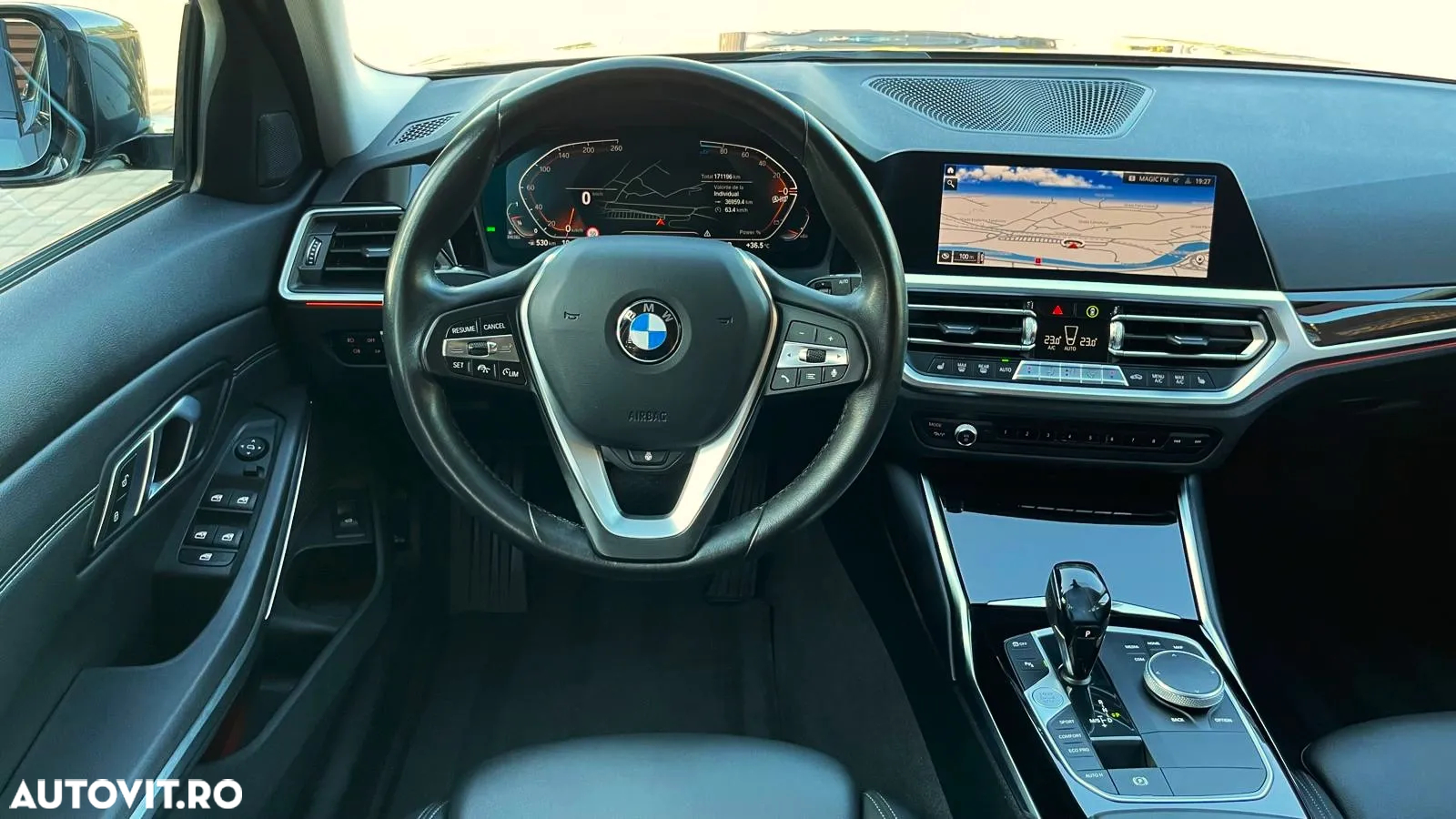 BMW Seria 3 320d Touring Aut. Sport Line - 15