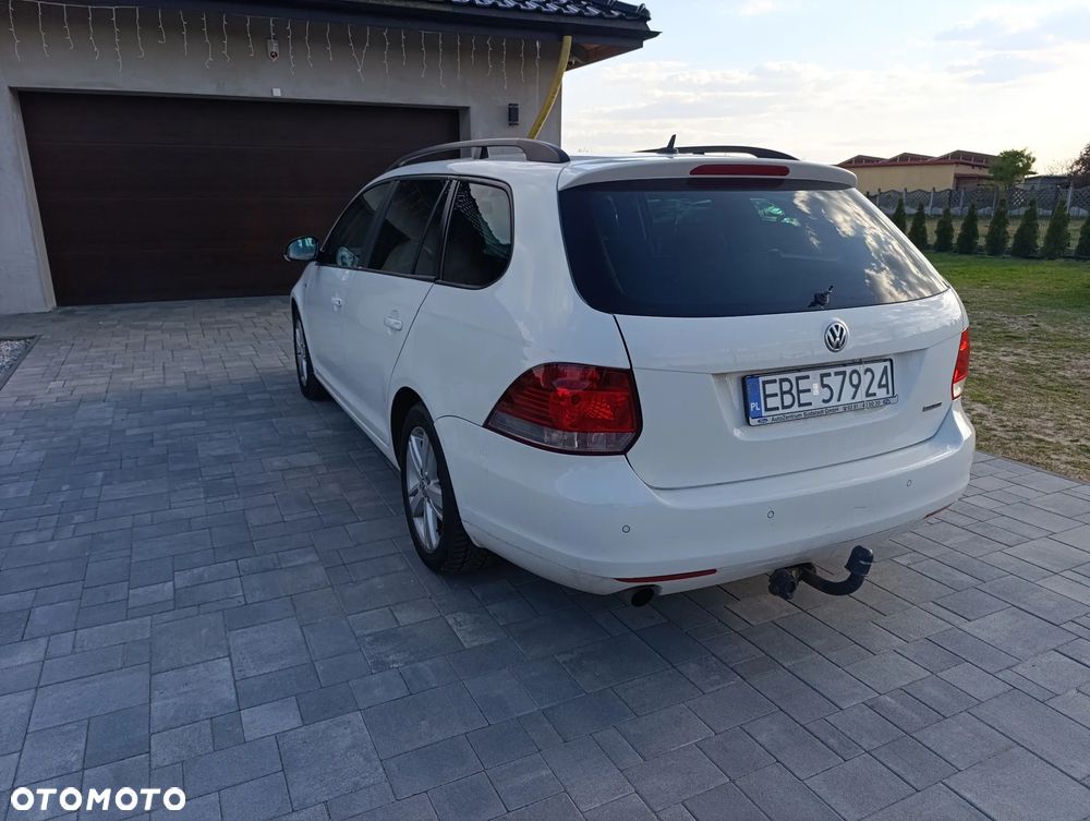 Volkswagen Golf 1.6 TDI DPF BlueMotion Technology MATCH - 5