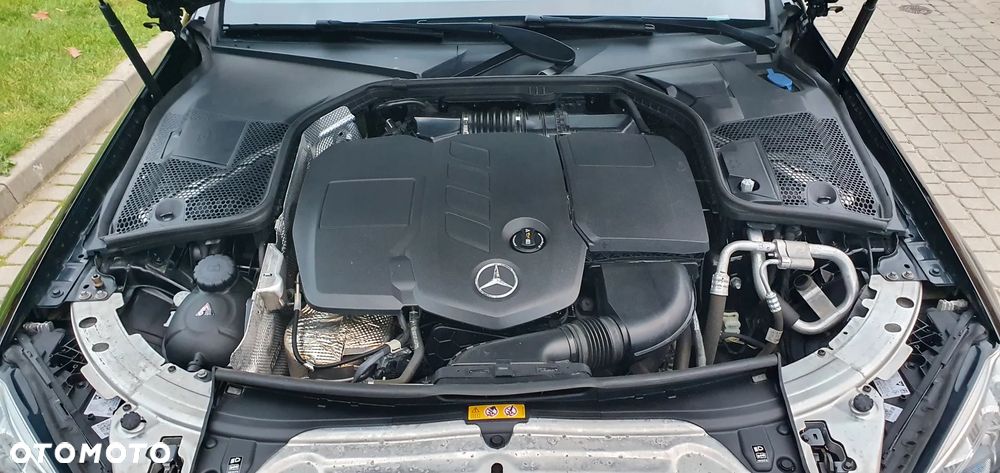 Mercedes-Benz Klasa C 220 d 9G-TRONIC - 13