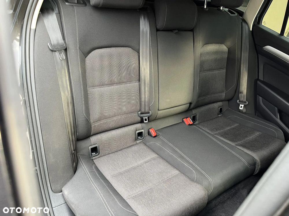 Volkswagen Passat 2.0 TDI BMT Comfortline DSG - 18