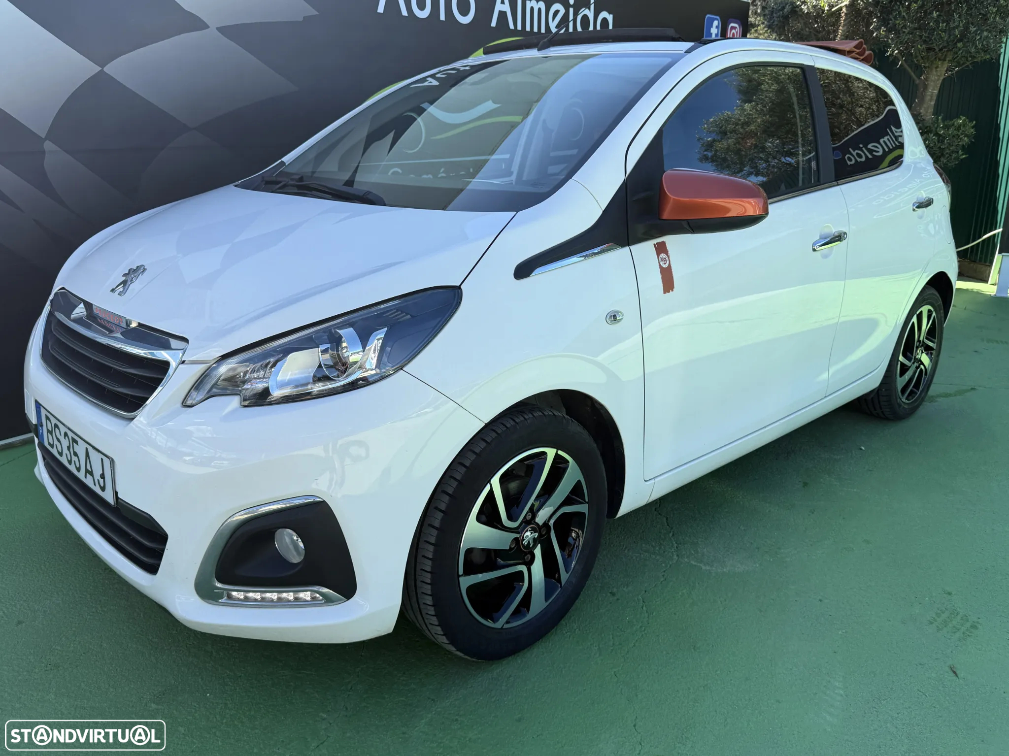 Peugeot 108 1.2 PureTech Top! Roland Garros - 16