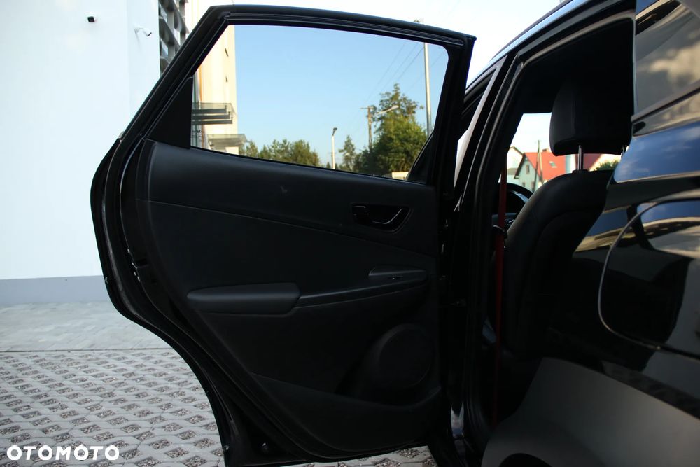 Hyundai Kona 1.6 T-GDI DCT 4WD Premium - 29