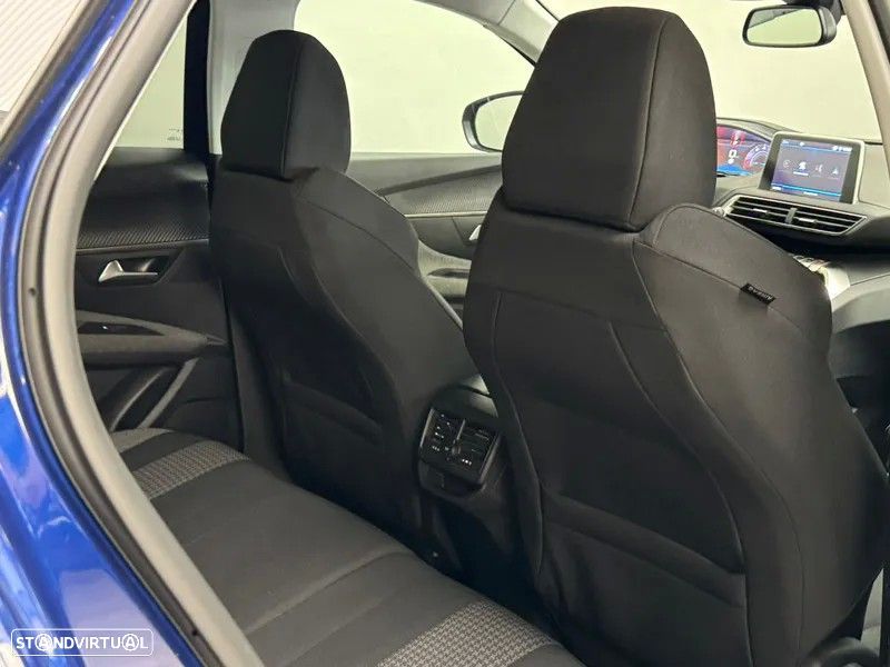Peugeot 3008 1.2 PureTech Allure EAT8 - 16