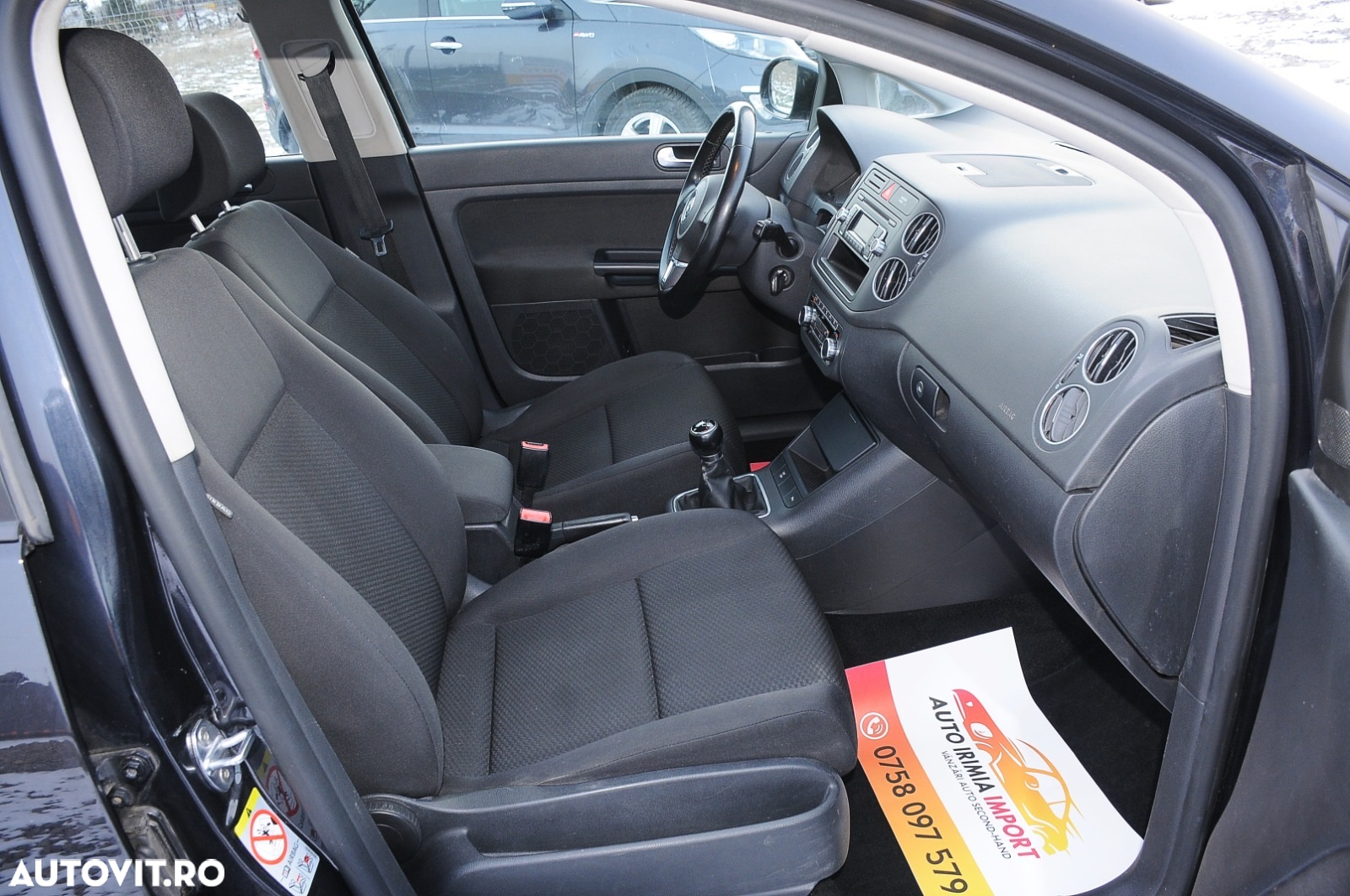 Volkswagen Golf Plus 2.0 TDI DPF Trendline - 9