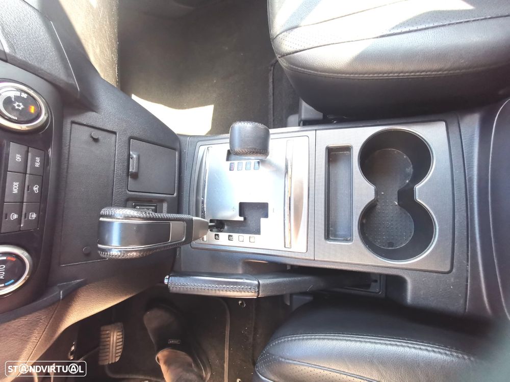 Mitsubishi Pajero 3.2 DI-D GLS BT+CA - 11