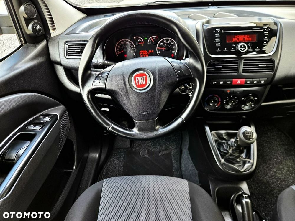 Fiat Doblo 2.0 Multijet 16V Emotion - 12