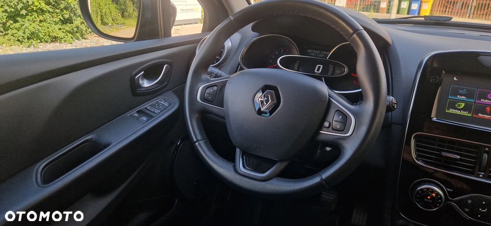 Renault Clio 1.2 16V Limited Plus - 34