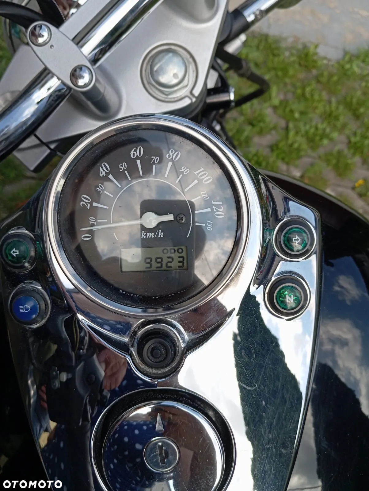 Suzuki Intruder - 7