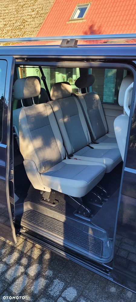 Volkswagen Caravelle 2.0 TDI L2 Comfortline DSG - 19