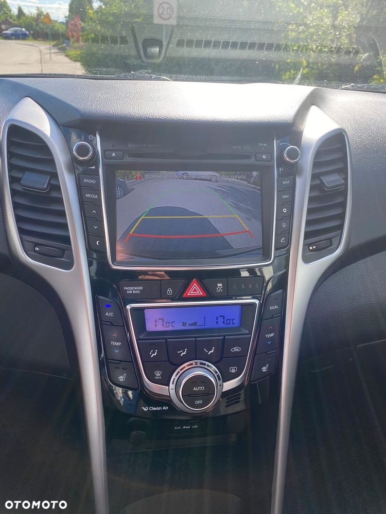Hyundai i30 1.6 GDI Classic - 10