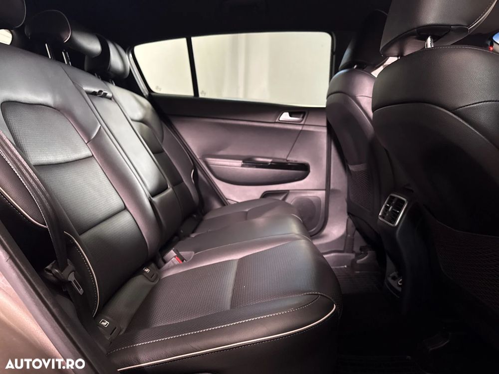 Kia Sportage - 13