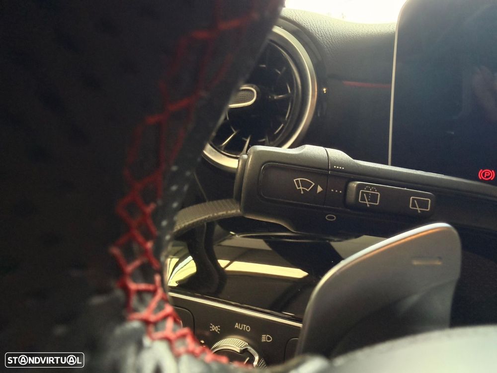 Mercedes-Benz A 200 AMG Line Aut. - 23