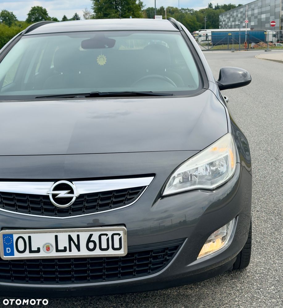 Opel Astra 1.4 Turbo Color Edition - 23