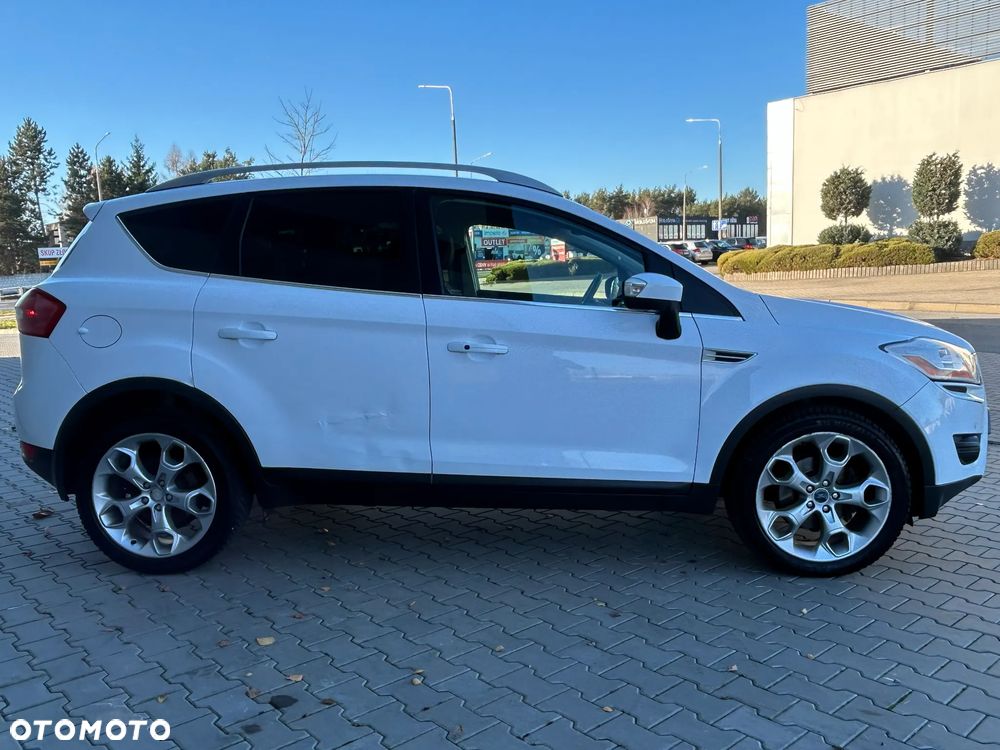 Ford Kuga 2.0 TDCi 4x4 Titanium - 9