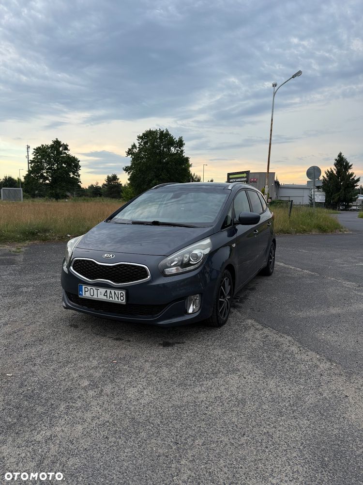 Kia Carens 1.7 CRDi M 7os EU6 - 2