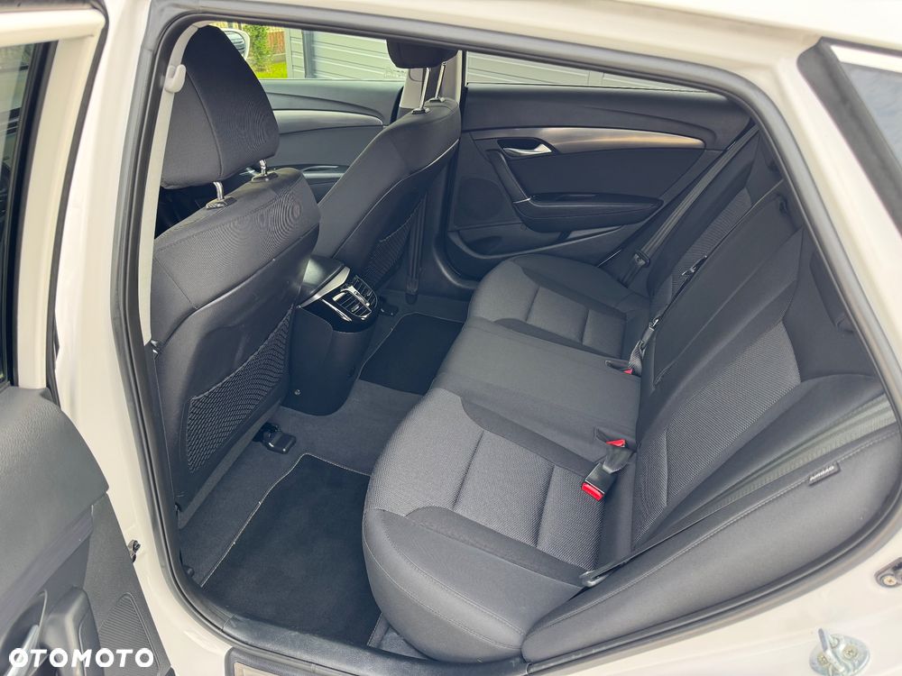 Hyundai i40 i40cw 1.7 CRDi Automatik Premium - 28
