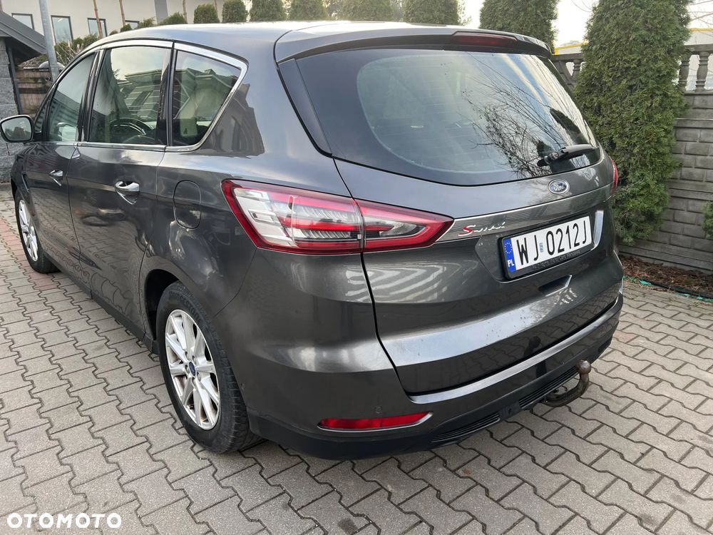 Ford S-Max - 4