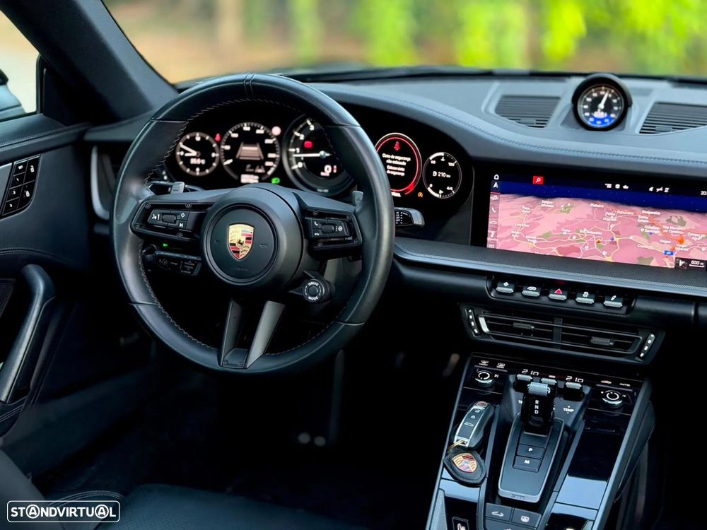 Porsche 911 (992) Carrera 4 PDK - 22