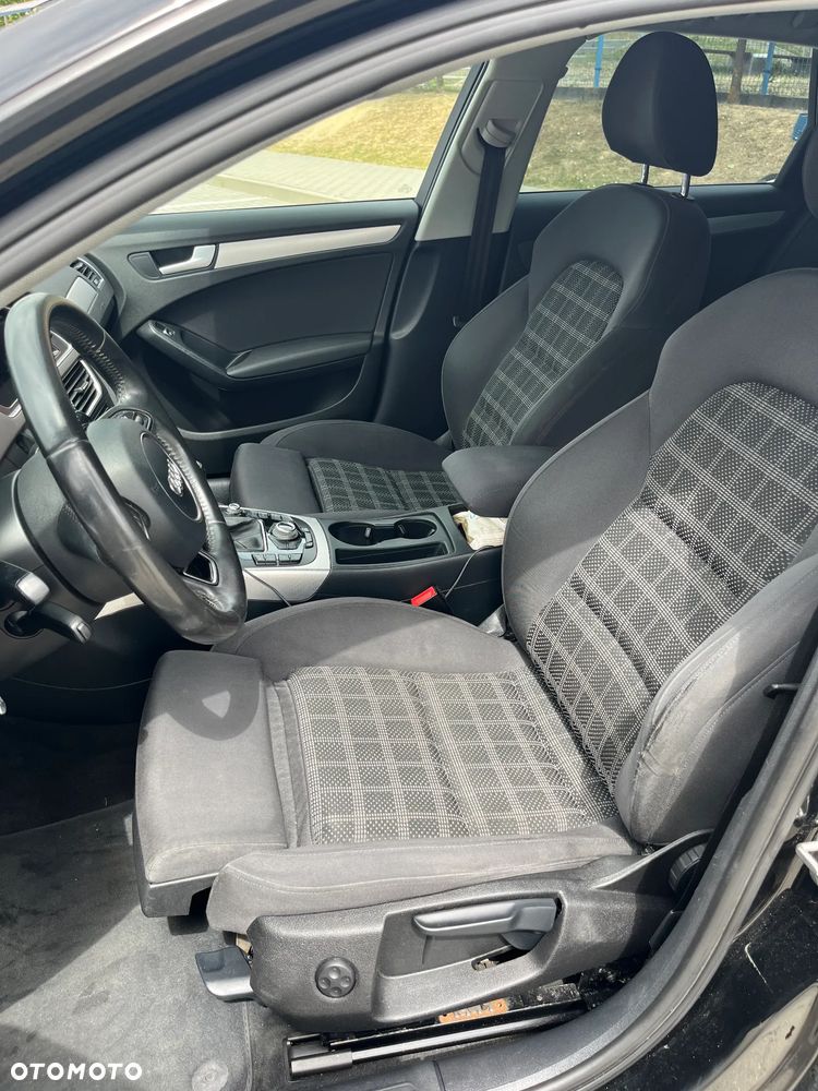 Audi A4 Avant 2.0 TDI DPF Ambiente - 18