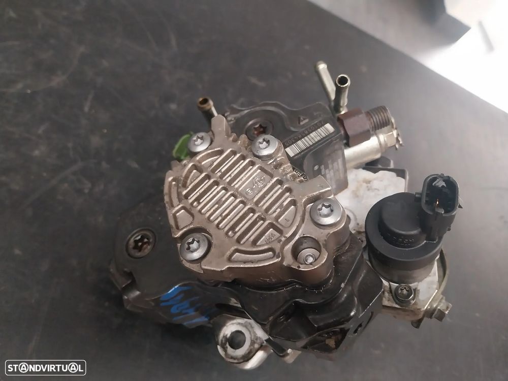 Bomba injectora Toyota 1.4D Ref: 0445010105 - 3