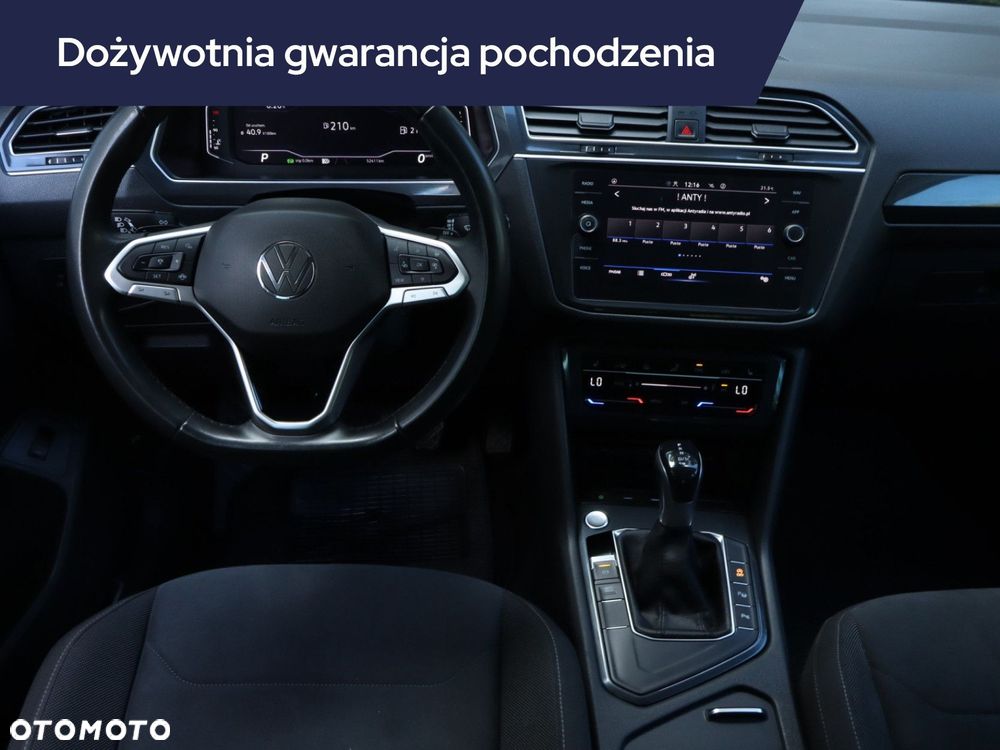 Volkswagen Tiguan - 9