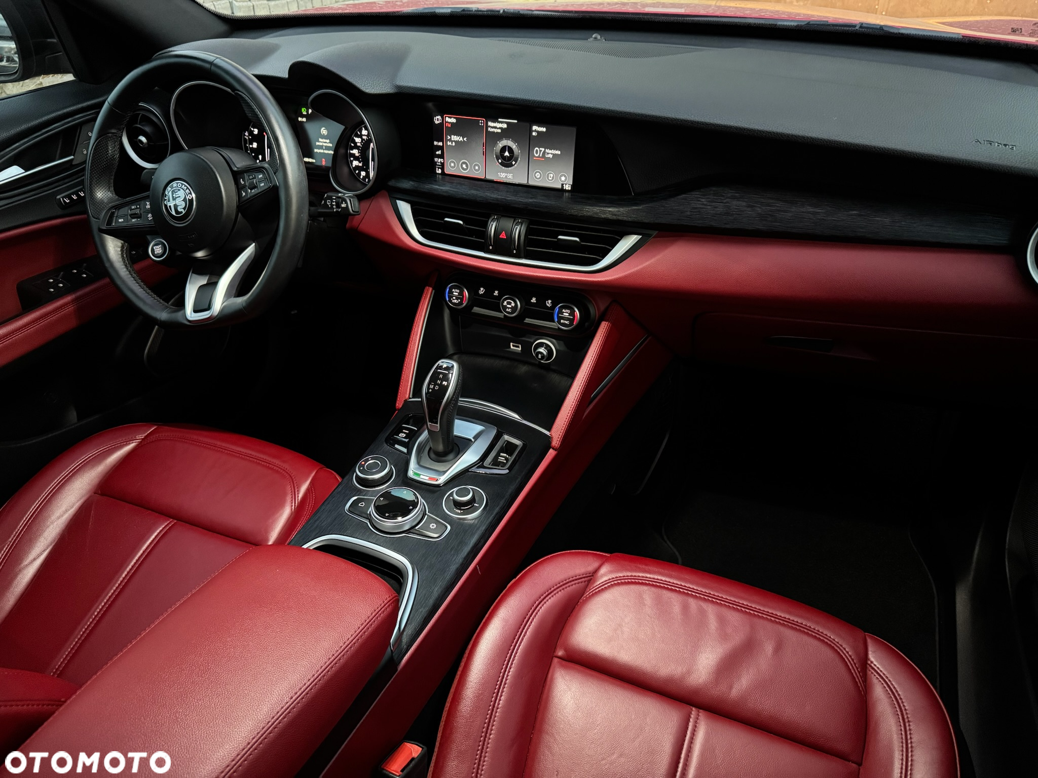 Alfa Romeo Stelvio - 15
