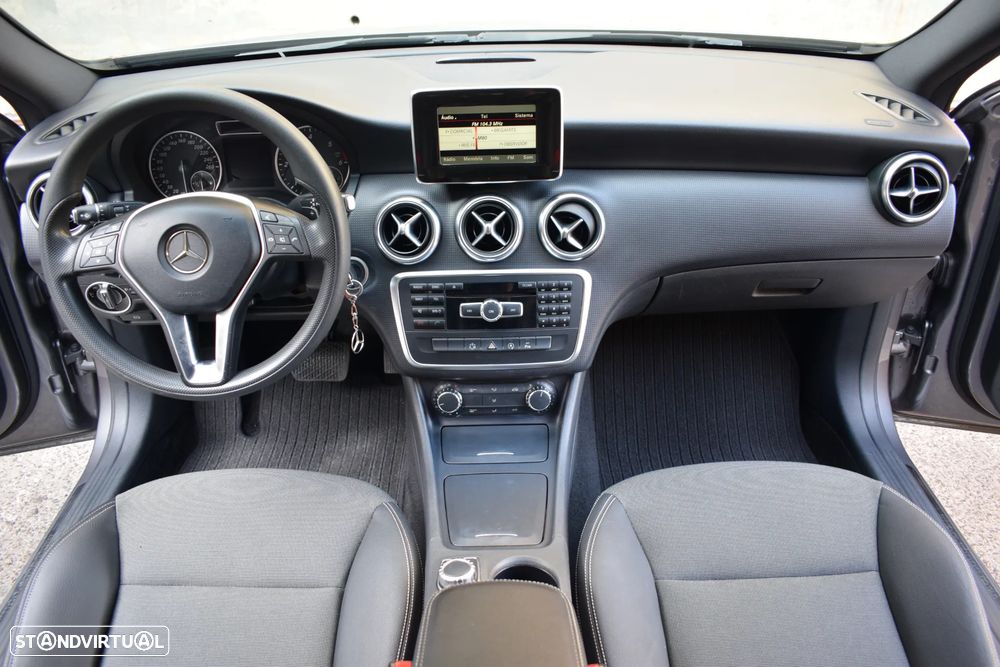 Mercedes-Benz A 180 CDI 7G-DCT Urban - 9