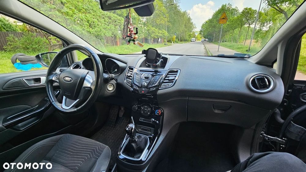 Ford Fiesta 1.0 EcoBoost STart-Stop Titanium - 11