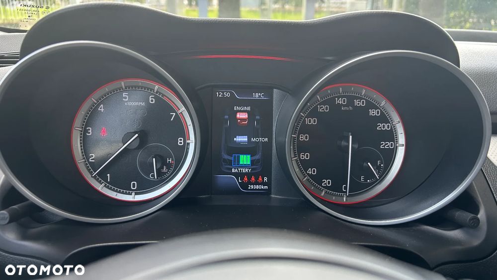 Suzuki Swift 1.2 Dualjet SHVS Premium Plus - 5