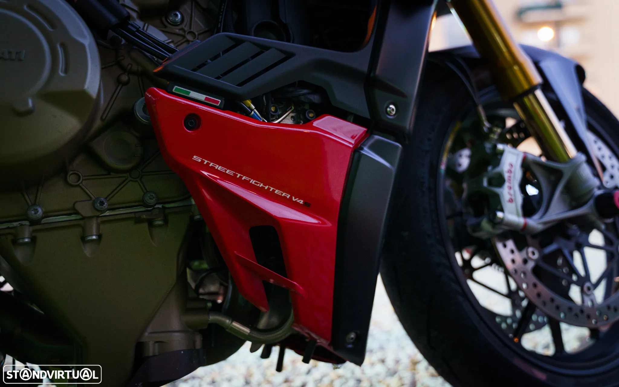 Ducati Streetfighter V4S - 10