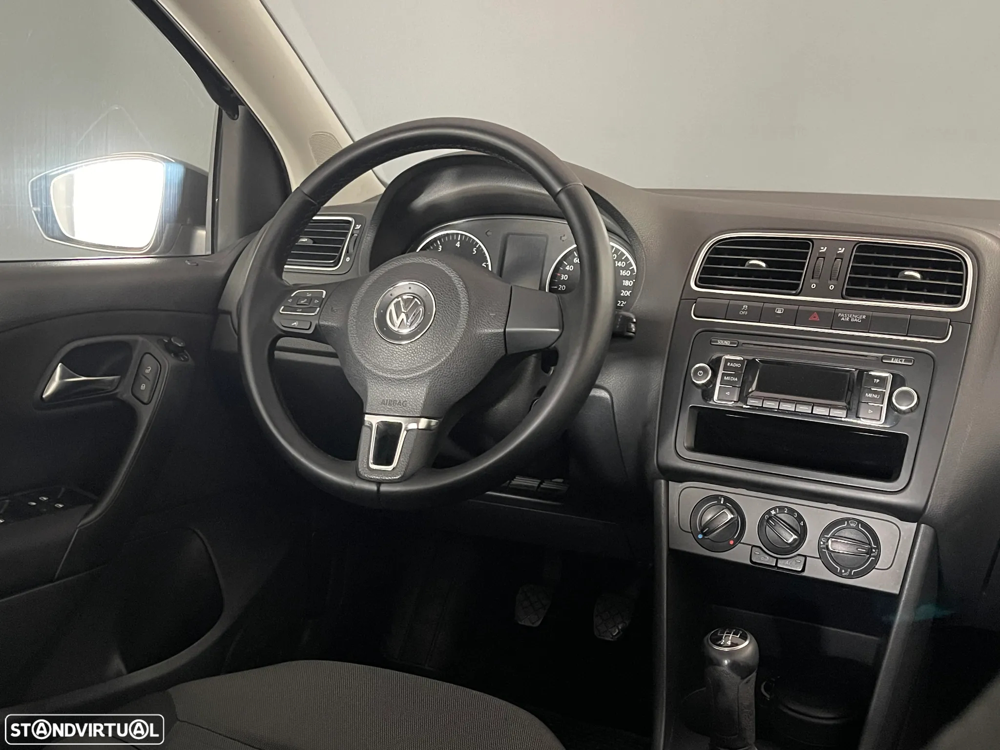 VW Polo 1.2 Confortline - 19