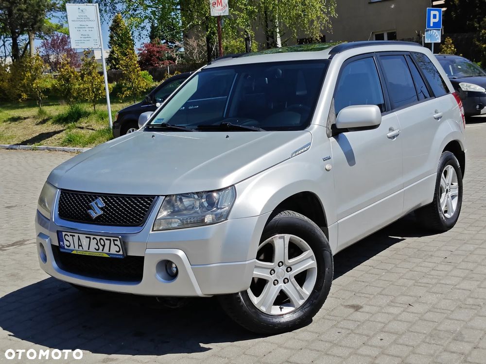 Suzuki Grand Vitara 1.9 DDiS Comfort + DPF - 2