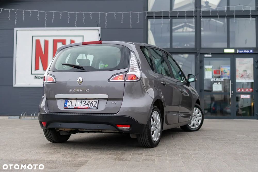 Renault Scenic 1.5dCi TomTom Edition - 18