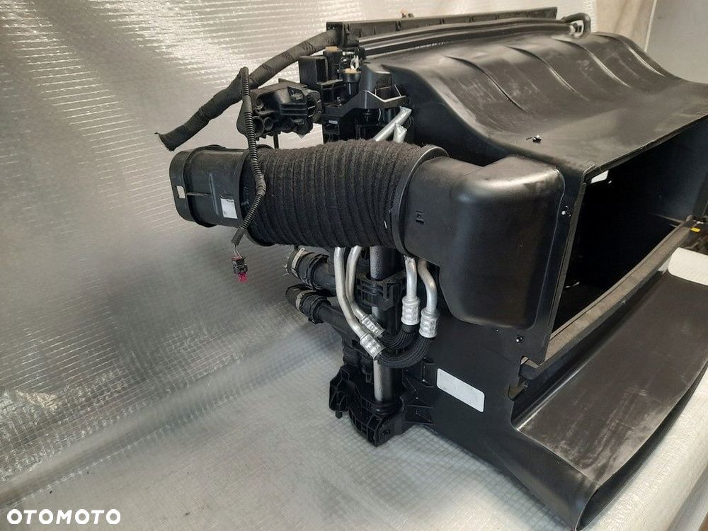chlodnice komplet maserati grecale benzyna 2.0 hybrid  demont  orginal - 4