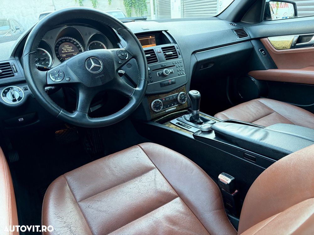 MERCEDES-BENZ C-Class 2010 — imagine 15