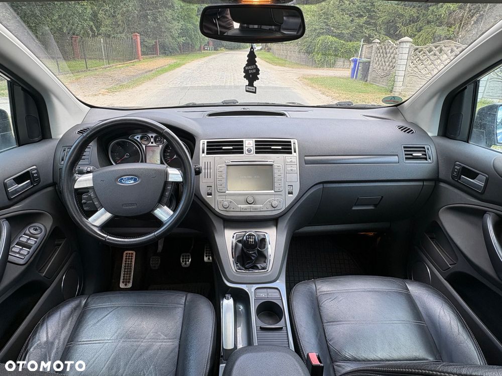 Ford Kuga 2.0 TDCi 4x4 Titanium - 5
