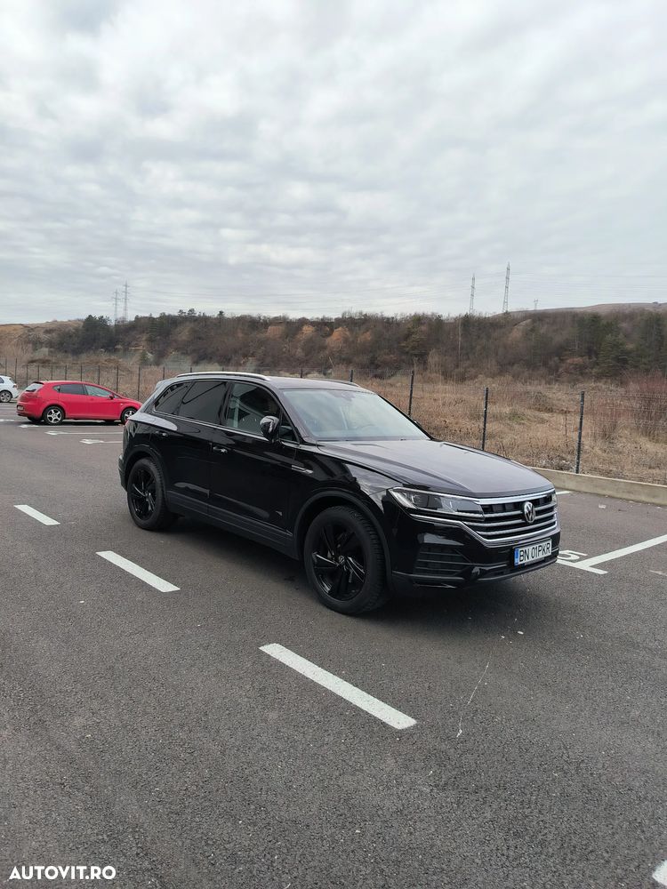 Volkswagen Touareg - 14