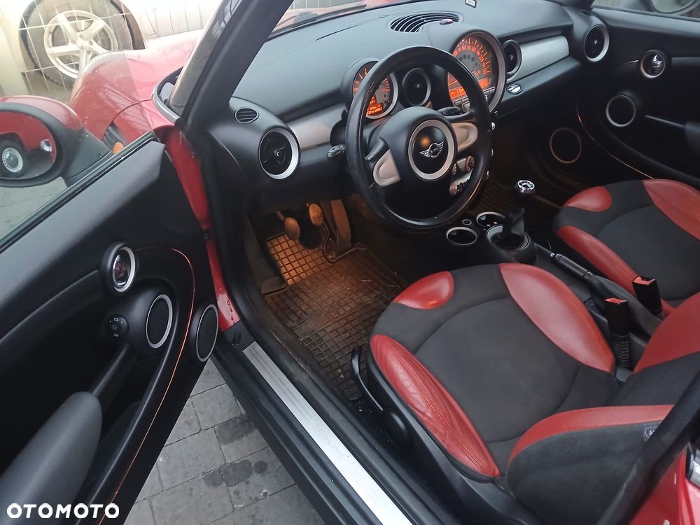 MINI ONE Standard - 8