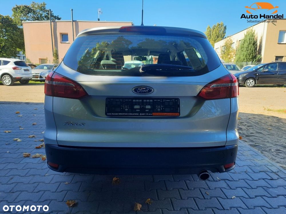 Ford Focus 2.0 TDCi Titanium ASS PowerShift - 8