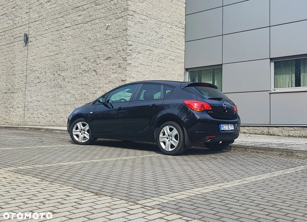 Opel Astra 1.4 Turbo Selection - 16