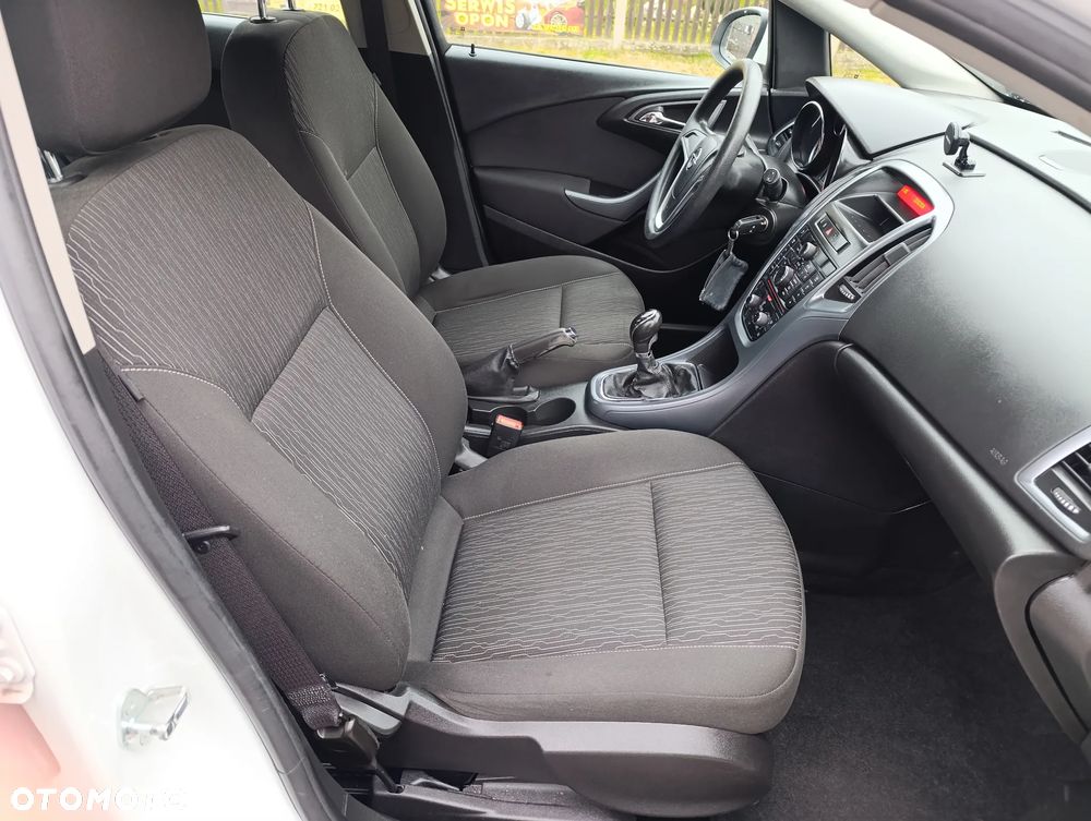 Opel Astra 1.4 Selection - 18