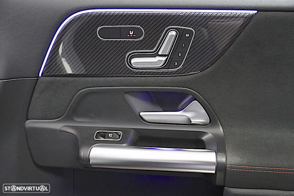 Mercedes-Benz B 180 d 7G-DCT AMG Line - 22