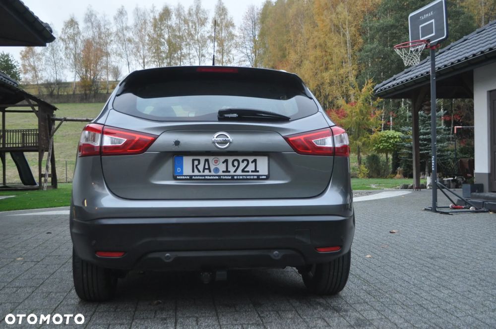 Nissan Qashqai 1.6 DIG-T Tekna - 16