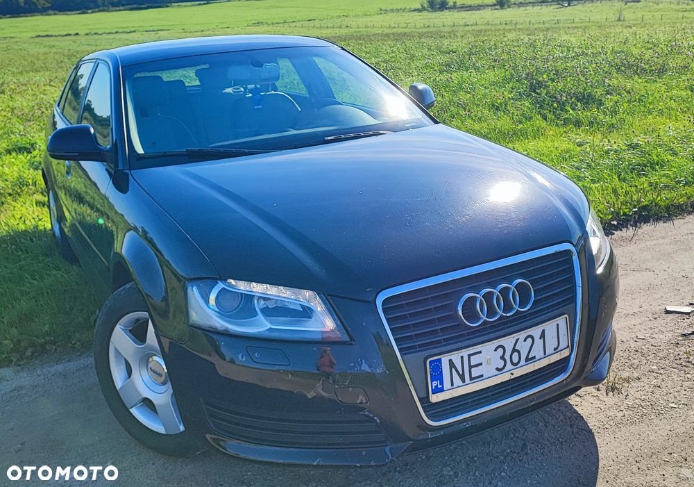 Audi A3 Sportback 2.0 TDI DPF Ambiente - 4