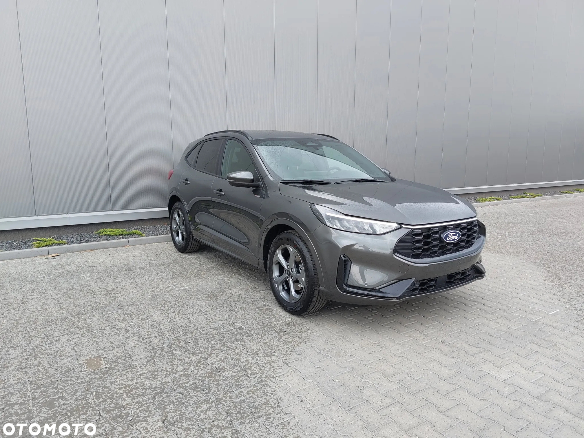 Ford Kuga 1.5 EcoBoost FWD ST-Line - 4