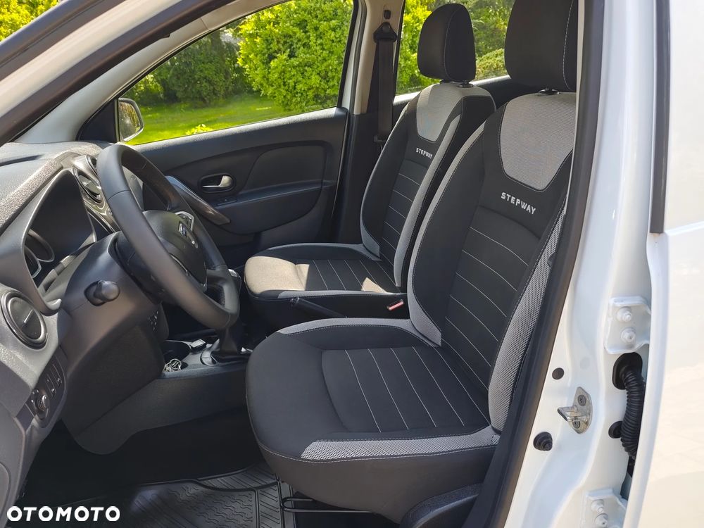 Dacia Sandero Stepway TCe 90 (S&S) Prestige - 24