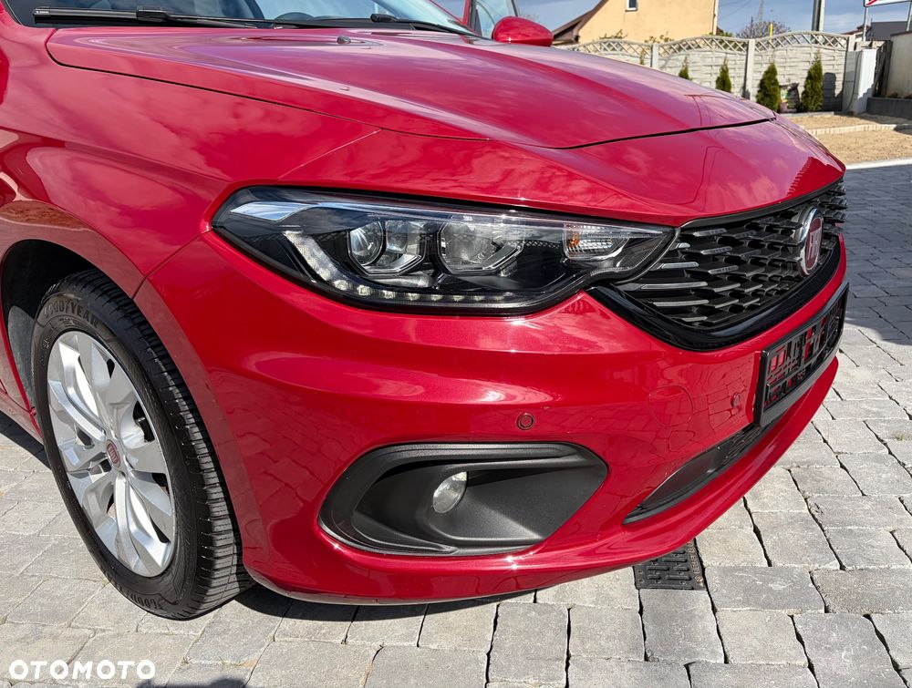 Fiat Tipo 1.4 T-Jet Lounge - 35