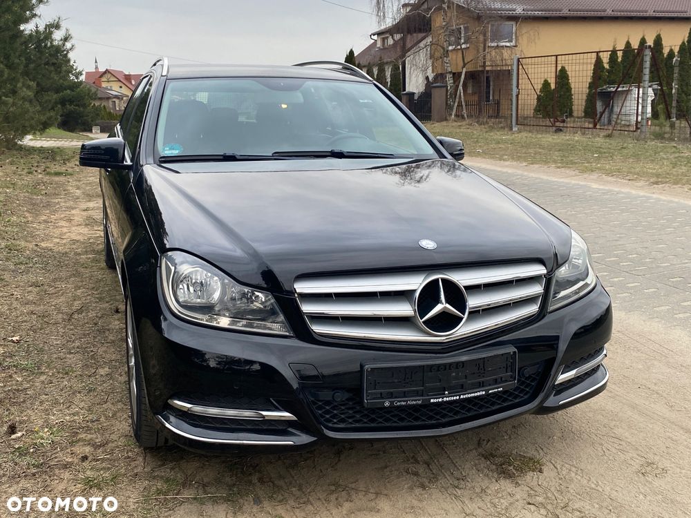 Mercedes-Benz Klasa C 180 (BlueEFFICIENCY) Avantgarde - 3