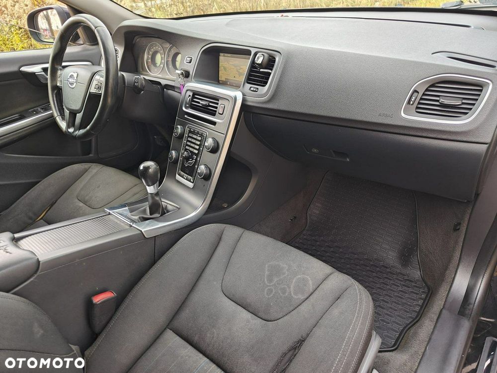 Volvo V60 - 14