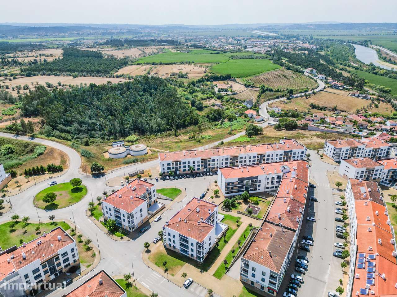 Loja passível de ser transformado em Apartamento com terraço privativo - Grande imagem: 4/27